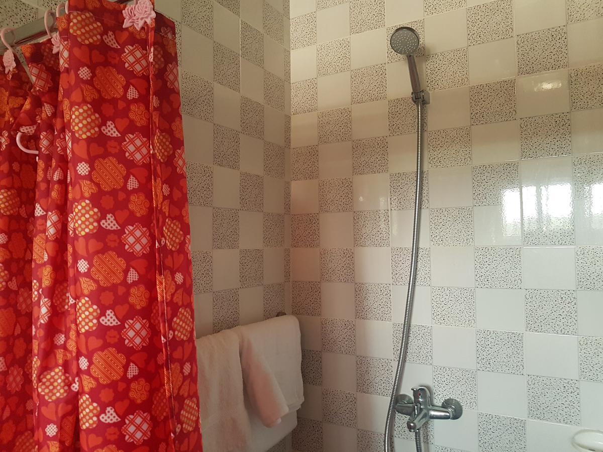 Mama Lee'S Lodge Yamoransa Екстериор снимка